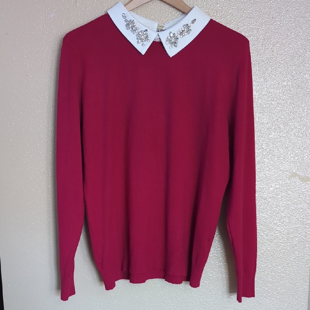 Sioni Vibrant Red Knitwear, White Collar Rhinestone Embellishments